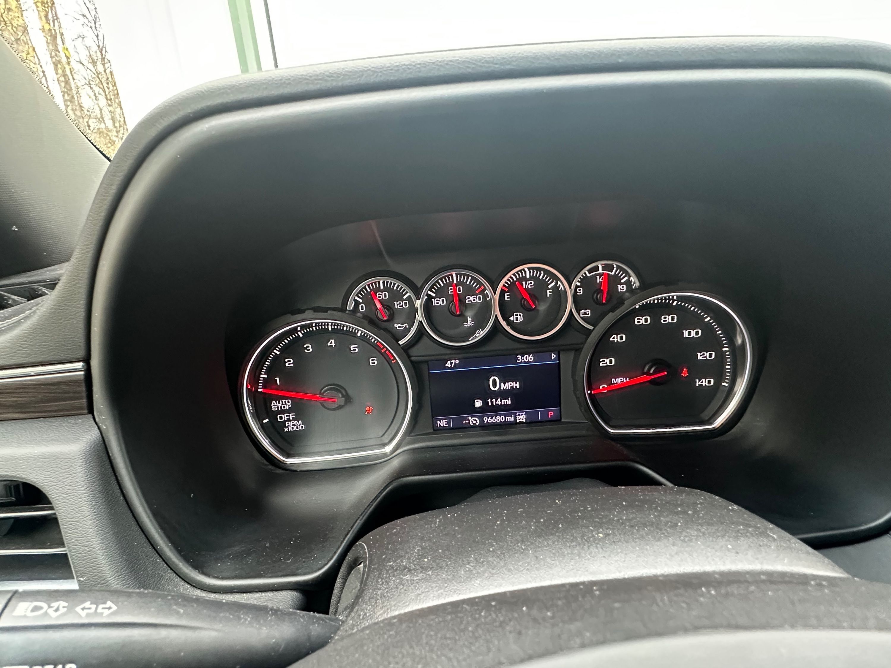 2021 Chevy Tahoe 4WD, 96K Miles, Lien
